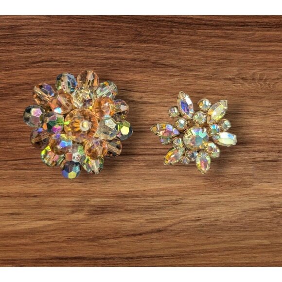 Vintage Aurora Borealis Crystal Brooch Set With Gold-Tone Backings & Floral Desi - Picture 1 of 6